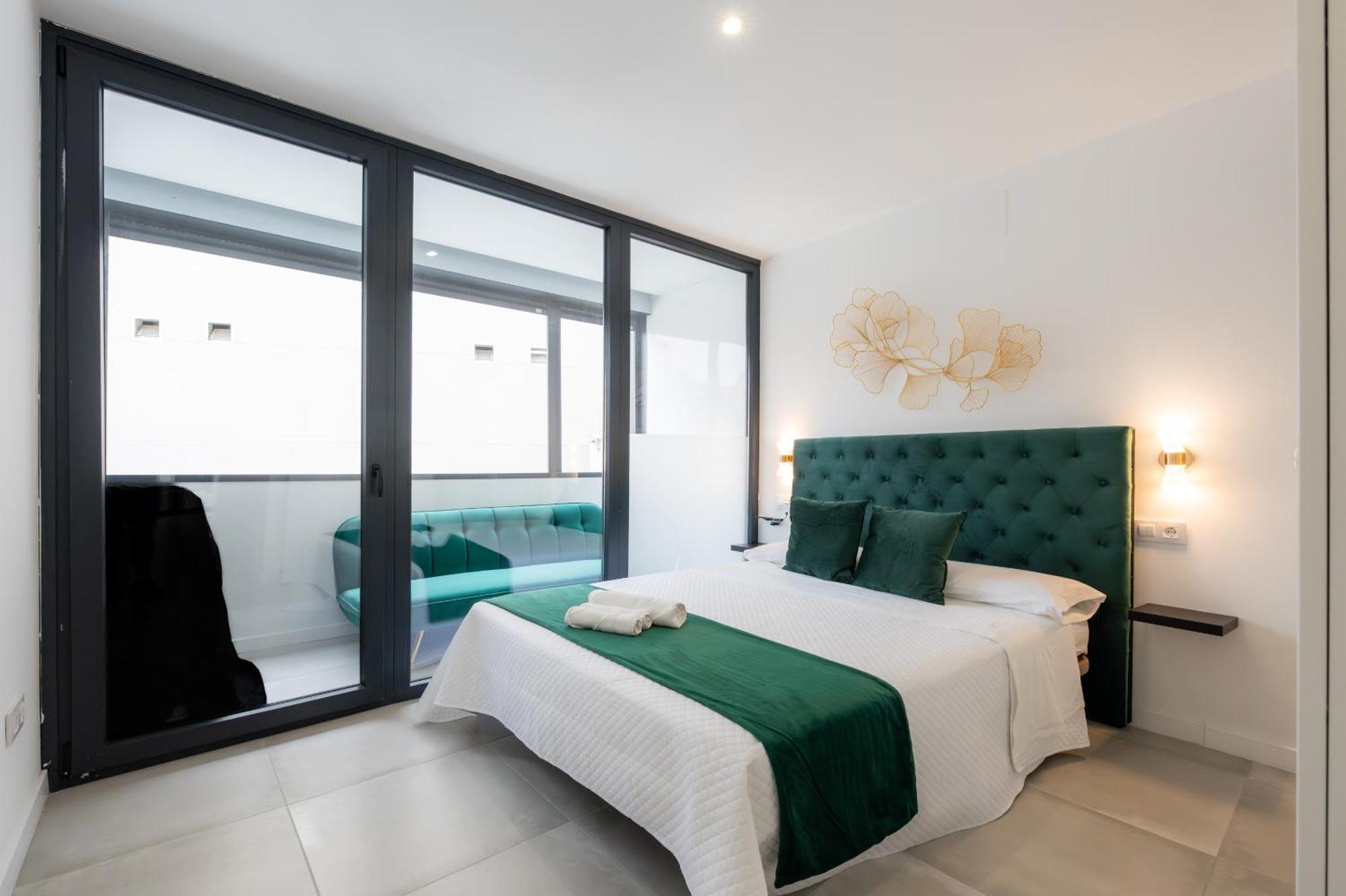 Lemon Apartment & Hotels Bernabeu Мадрид Екстериор снимка