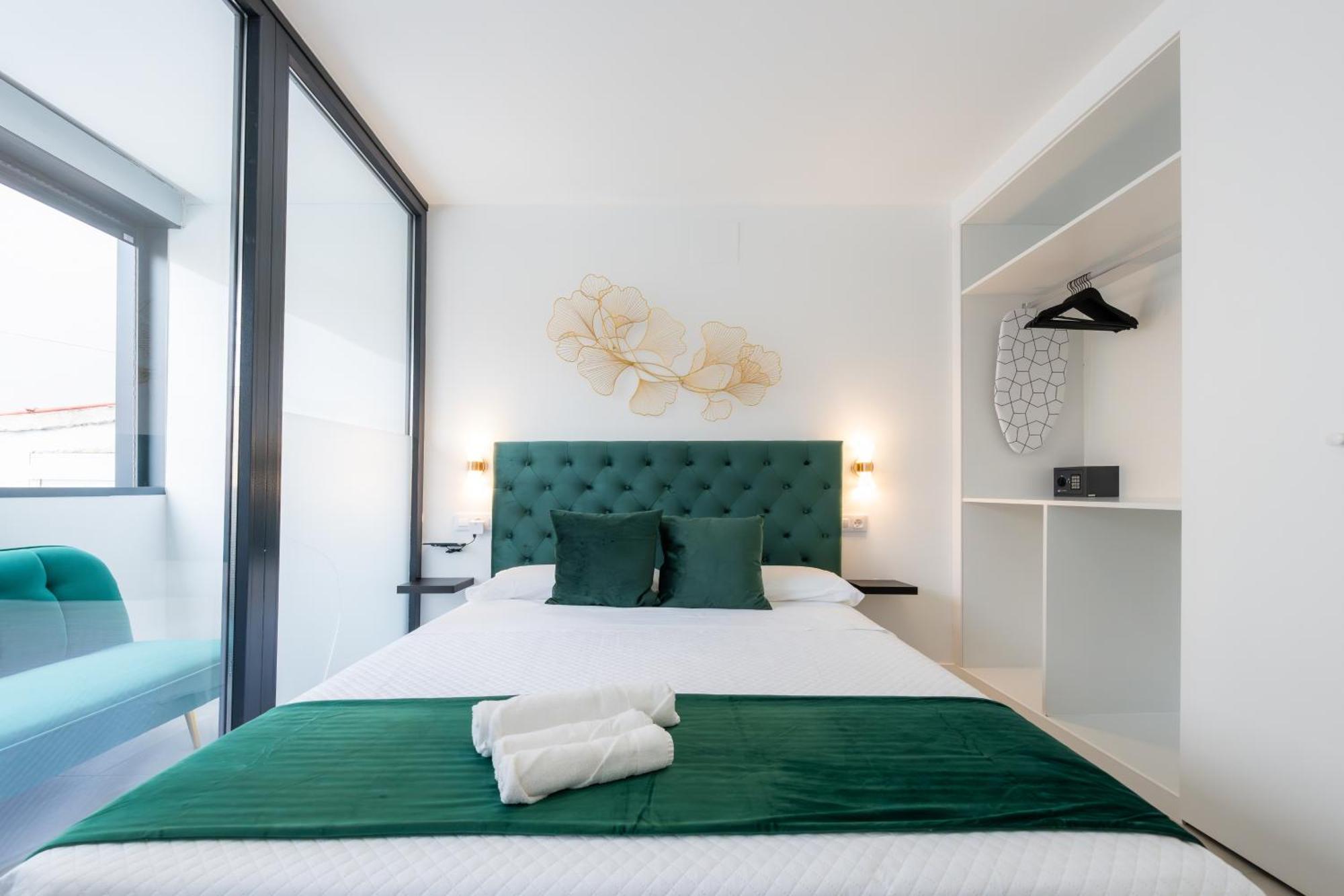Lemon Apartment & Hotels Bernabeu Мадрид Екстериор снимка