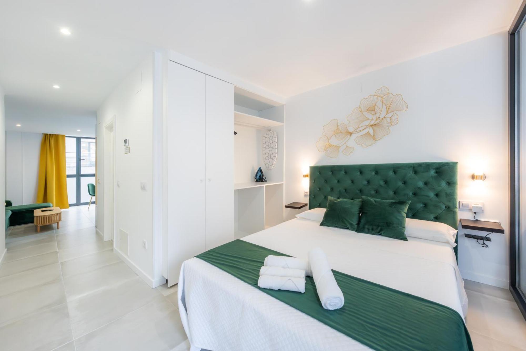 Lemon Apartment & Hotels Bernabeu Мадрид Екстериор снимка