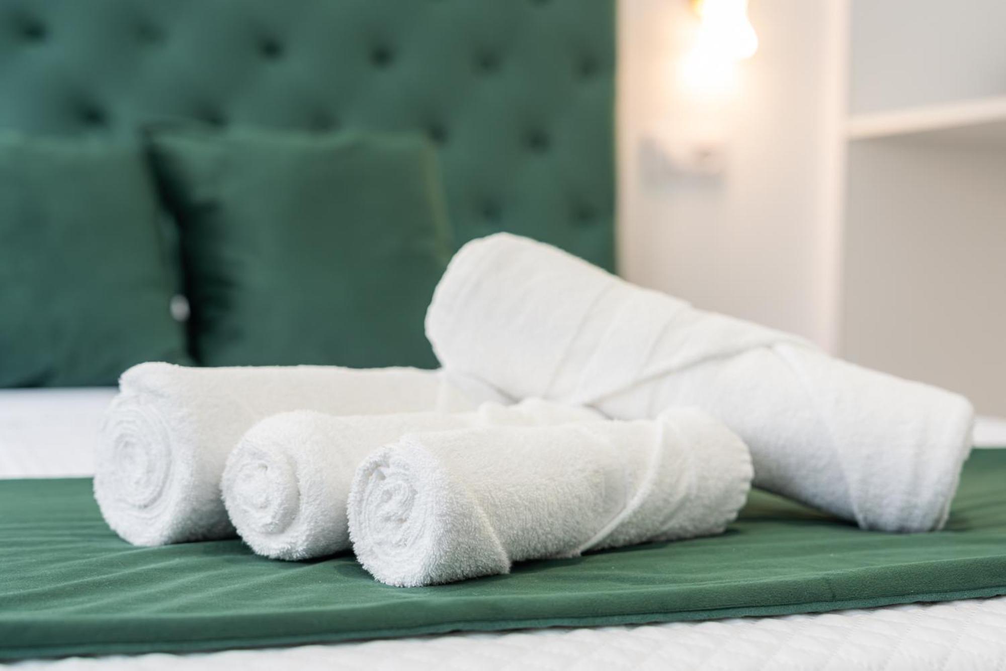 Lemon Apartment & Hotels Bernabeu Мадрид Екстериор снимка