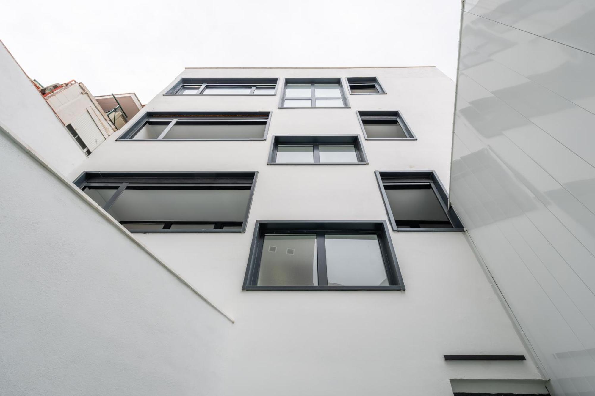 Lemon Apartment & Hotels Bernabeu Мадрид Екстериор снимка